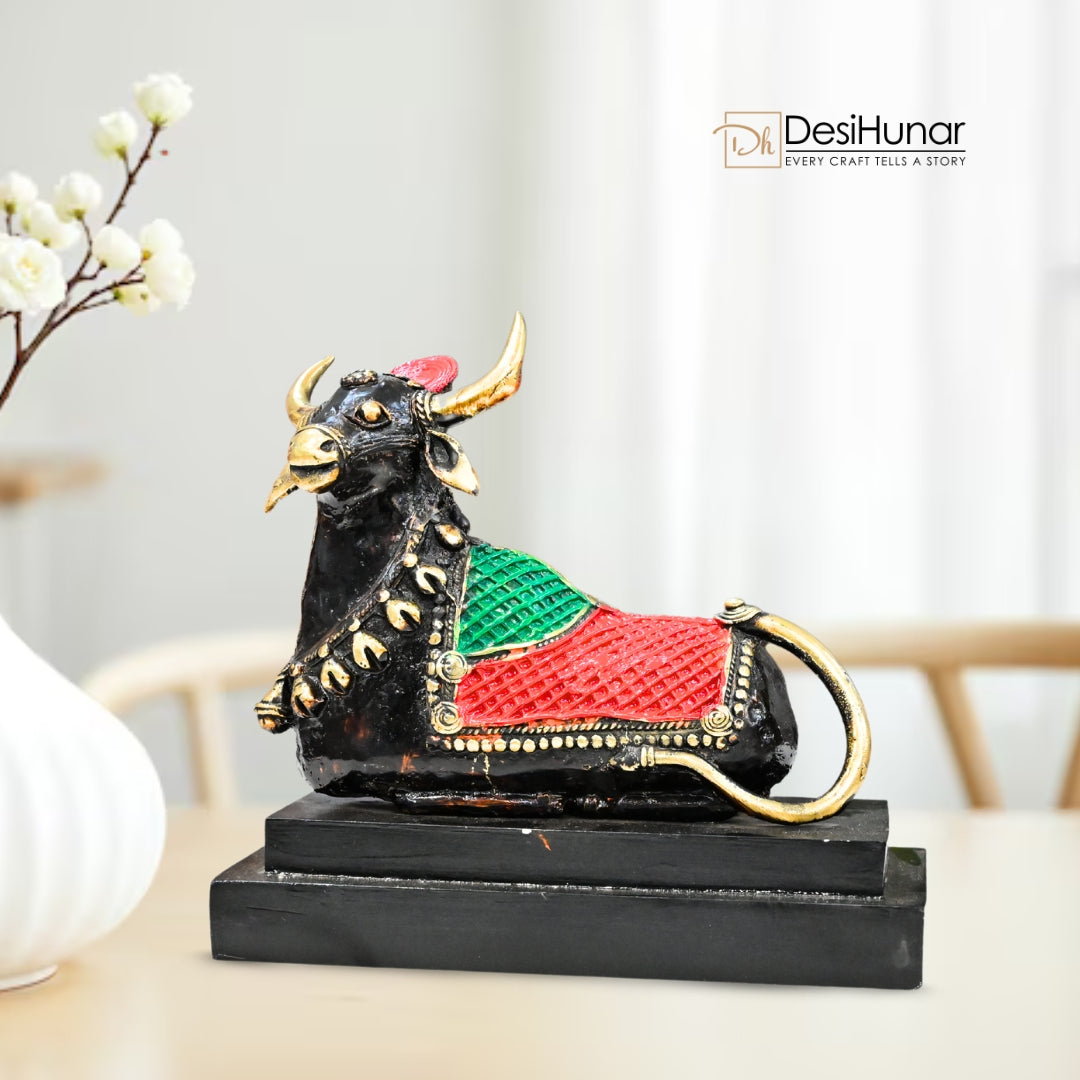 Decorative Brass Nandi Bull – Handcrafted with Wooden Platform